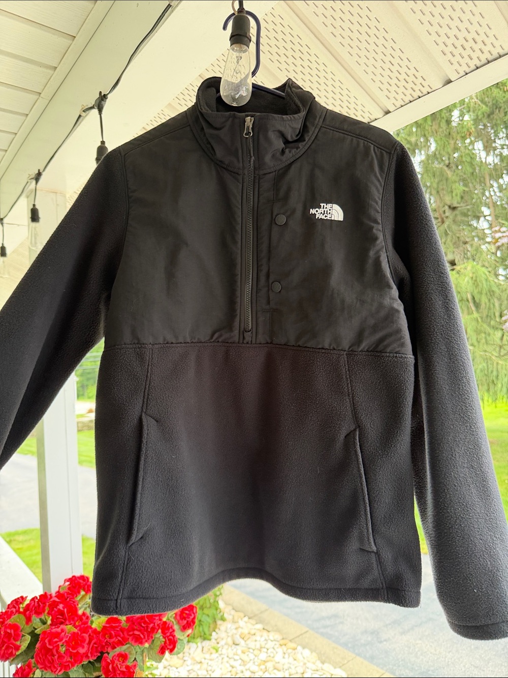 The North Face Black Lightweight Fleece Shirt Jacket